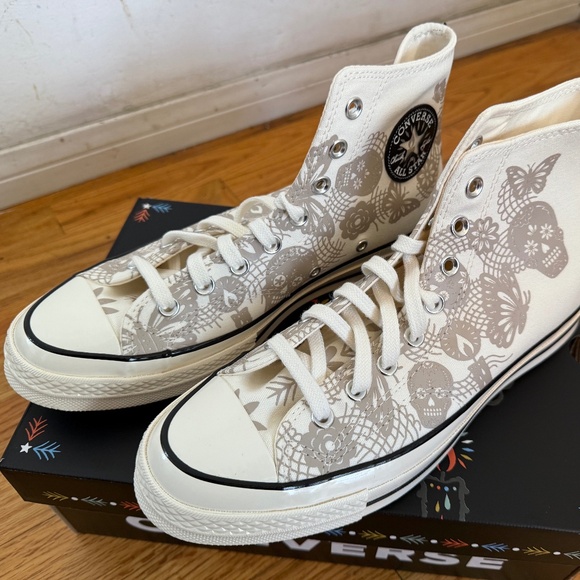 Converse Chuck 70 High Mi Gente Dia De Muertos Shoes Size Mens 9 or Womens 11 - Picture 1 of 12